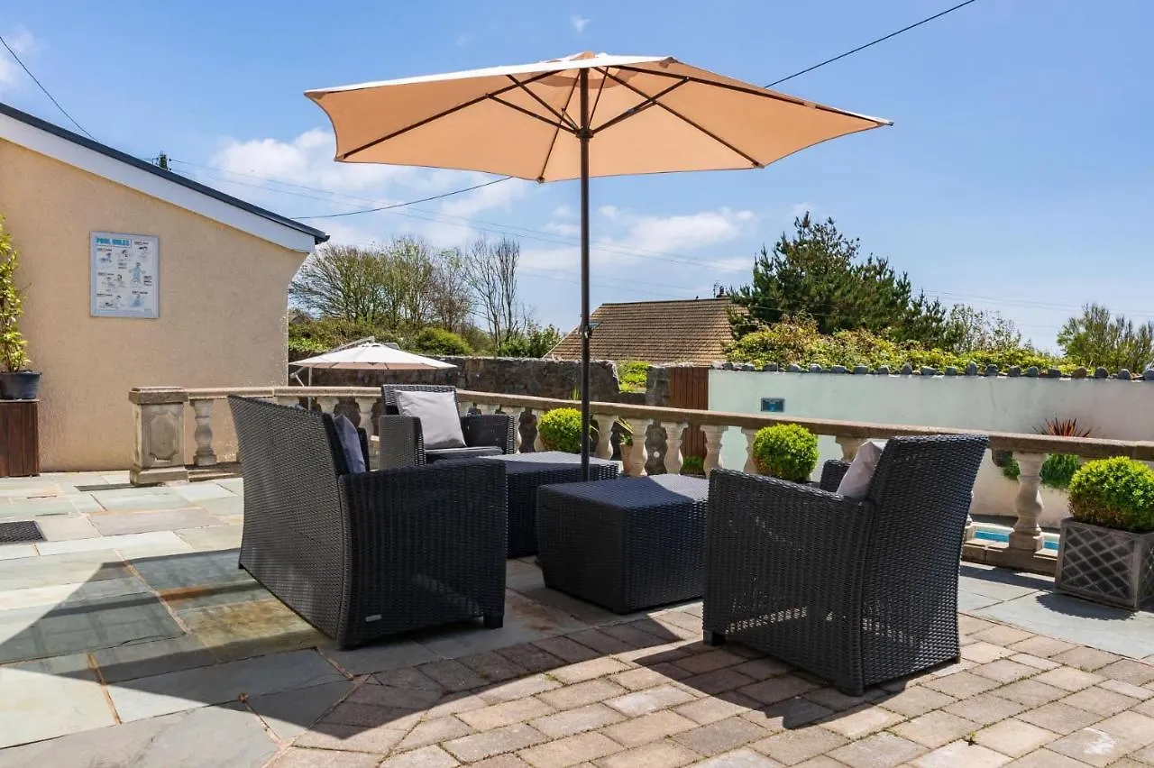 Windy Ridge Cottage - 5 Bedroom Holiday Home - Oxwich Oystermouth